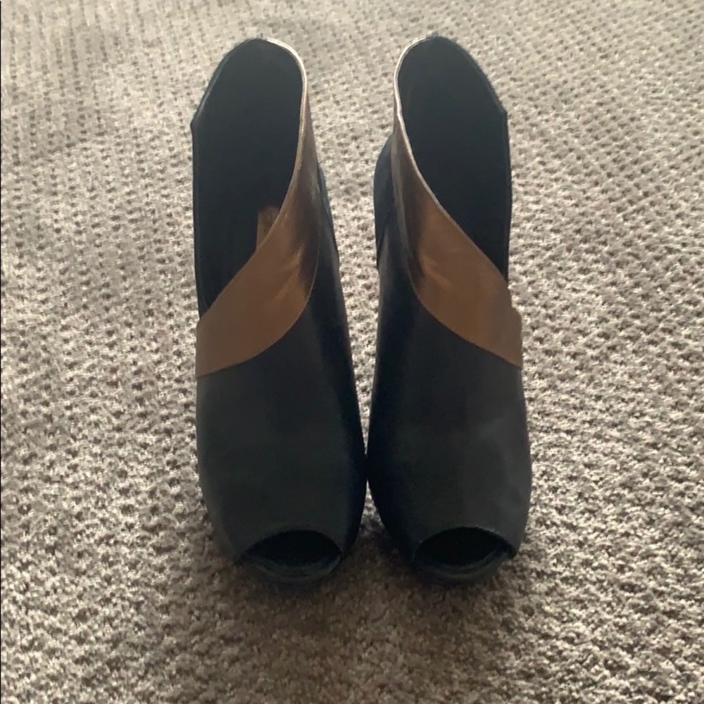BCBG Heels